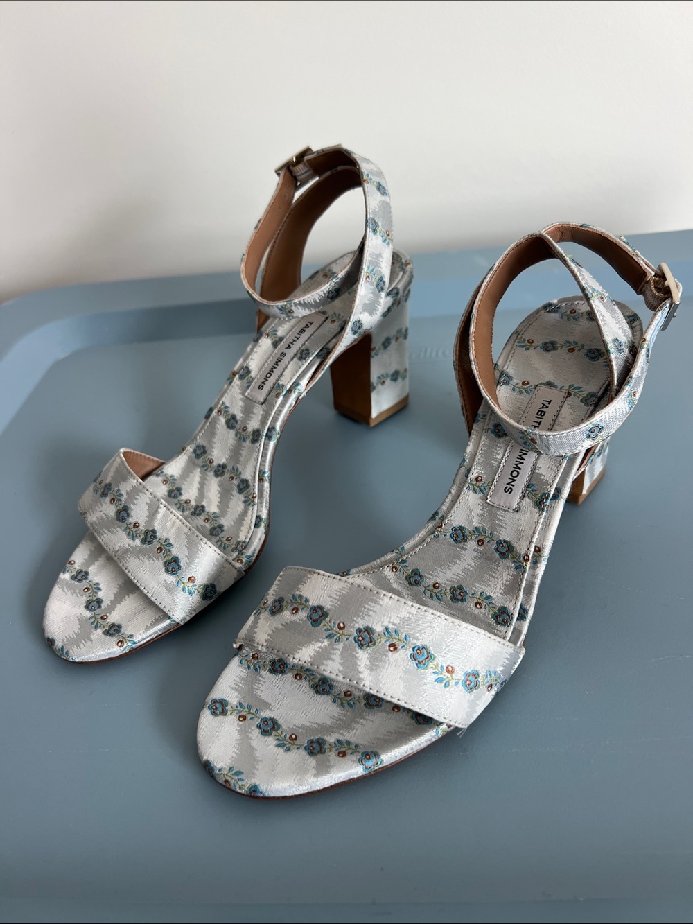 Tabitha Simmons floral print open toe sandals heels light blue with accents 37